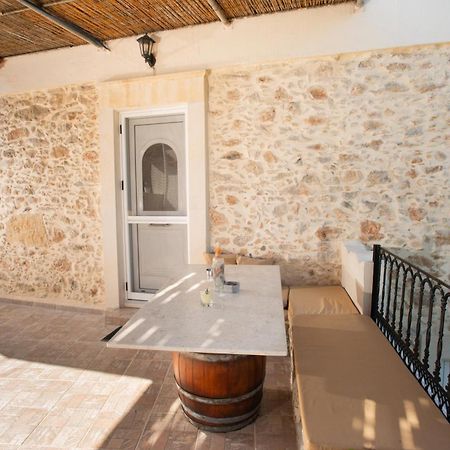 Eirini'S Traditional House Lístaros Exteriér fotografie
